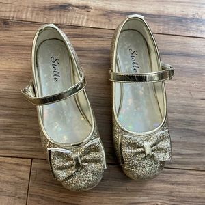 $10 if added to bundle of 3 or more.